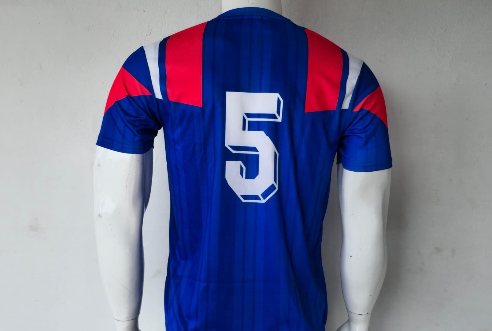 France 1992-94 Home - View 2